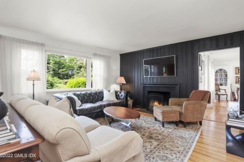 316 Riverside Ave, Riverside CT  06878-2122 exterior