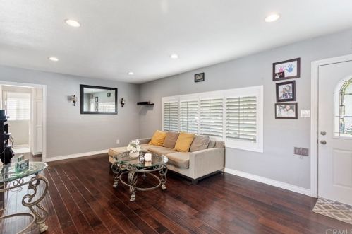 634 4th St, Ontario CA  91762-1944 exterior