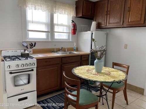 114 Forman Ave, Point Pleasant Beach NJ  08742-3234 exterior