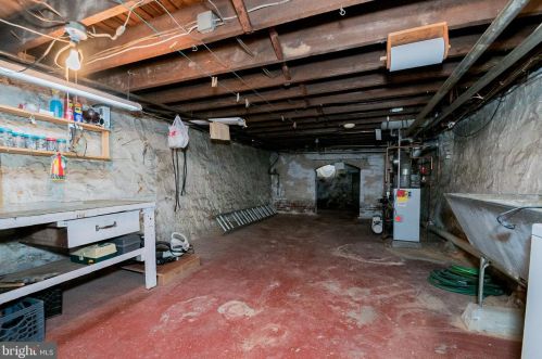 1319 Oak St, Wilmington DE  19805-4340 exterior