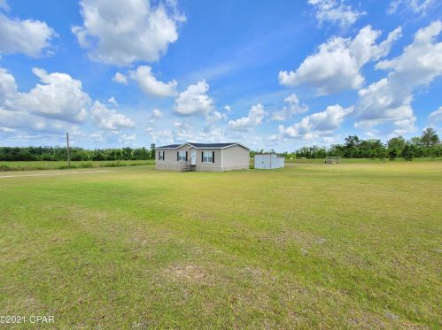 2762 Barber Rd, Cottondale, FL 32431-7300