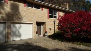 8949 Colton St, Massillon, OH 44646-1615