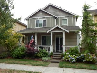5638 Acclamation St, Tacoma, WA 98424-3886