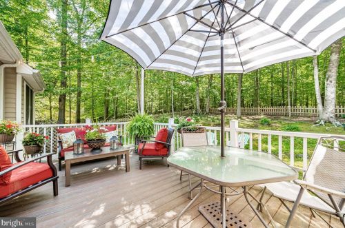 117 Riverside Dr, Bybee VA  22963-2020 exterior