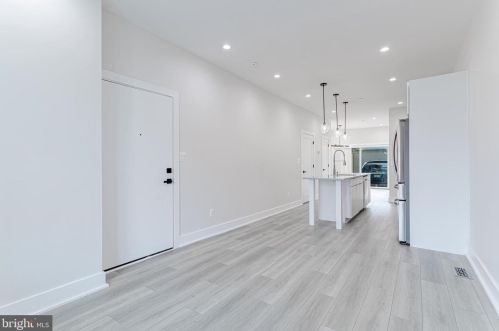 536 Harvard St, Washington DC  20001-2908 exterior