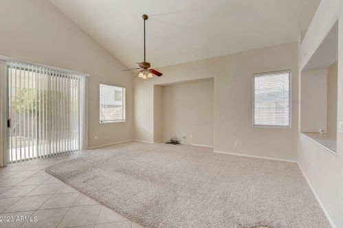 16043 Maui Ln, Sun City AZ  85379-5137 exterior