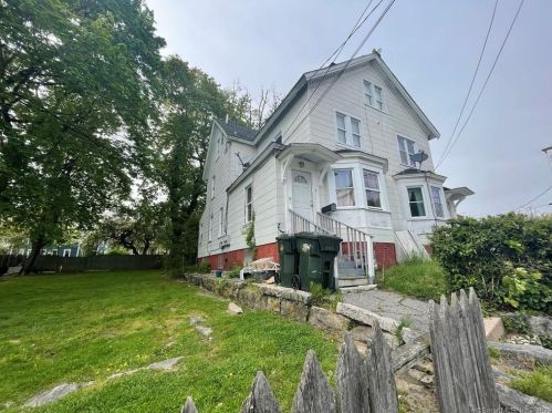 55 Jay St, United States Coast Guard Ac, CT 06320-5919
