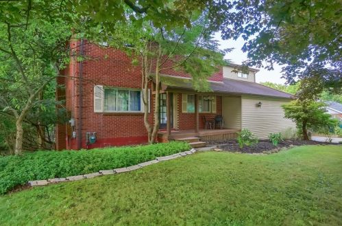 3907 Shepard Rd, Gibsonia, PA 15044-9408