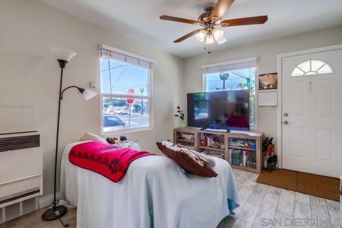 1404 Coolidge Ave, National City CA  91950-4422 exterior