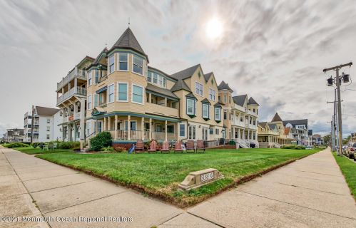 7 Ocean Ave, Ocean Grove, NJ 07756-1666