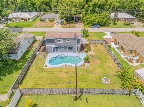 2819 Silver Palm Dr, Edgewater FL 32141-5501 exterior