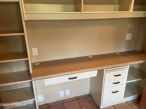 375 Shadow Rock Dr, Sedona AZ 86336-3451 exterior