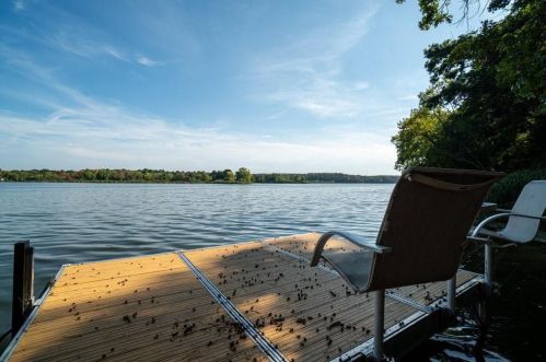 5983 Shore Dr, Eau Claire WI  54703-2079 exterior