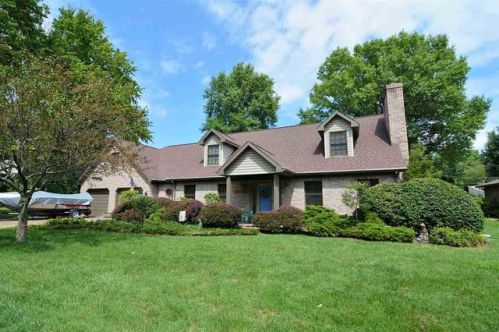 711 Cypress St, Boonville, IN 47601-1275