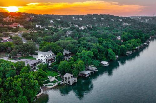 1903 Big Horn Dr, Austin, TX 78734-3301