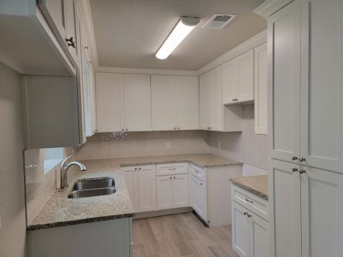 1211 Crestmont St, Dinsmore TX  77488-3403 exterior