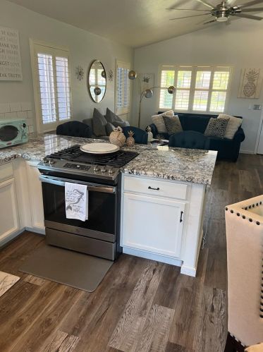 722 Katie Way, Turlock CA  95380-6163 exterior