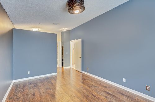 1281 Slash Pne Cir, West Palm Beach FL  33409-7086 exterior