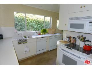 233 Middle Rd, Santa Barbara CA  93108-2449 exterior