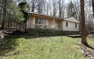 5884 State Park Rd, Pipersville, PA 18947-1502