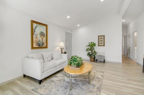 142 M St, Rio Linda CA  95673-2135 exterior