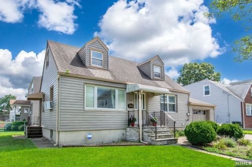 488 Lanza Ave, Outwater NJ  07026-2035 exterior