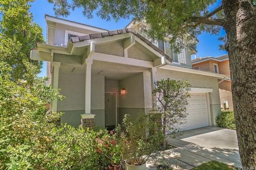 28431 Mayfair Dr, Santa Clarita, CA 91354-1521