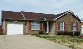 3247 Tabby Dr, Clarksville TN  37042-8109 exterior
