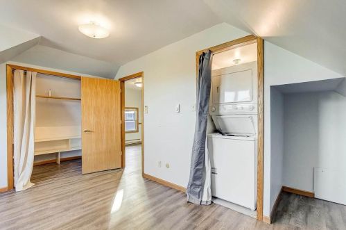 2651 60, Milwaukee WI 53219-3151 exterior