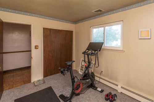 40 Scott Dr, Middletown NY  10941-1133 exterior