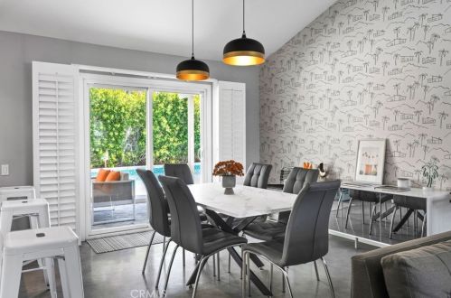 1120 Louise Dr, Palm Springs CA  92262-3209 exterior