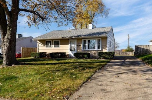 843 10th St, Miamisburg, OH 45342-1857