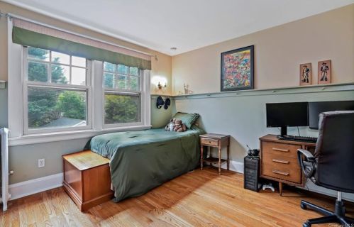 533 Highbrook Ave, New Rochelle NY  10803-2227 exterior