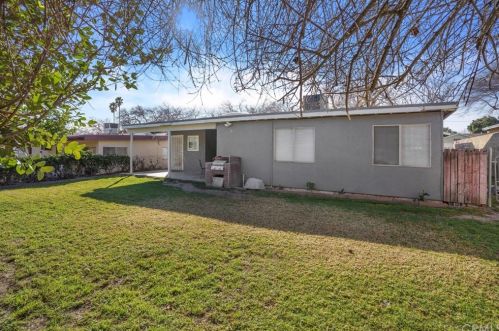 4995 Acacia Ave, San Bernardino CA  92407-3107 exterior