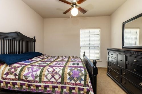 100 Bent Tree Ct, Irving TX 75061-4470 exterior