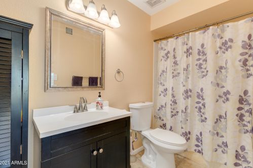 4536 Villa Theresa Dr, Glendale AZ 85308-8258 exterior