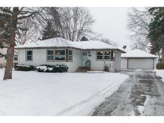 1941 Kingston Ave, Saint Paul, MN 55109-4701