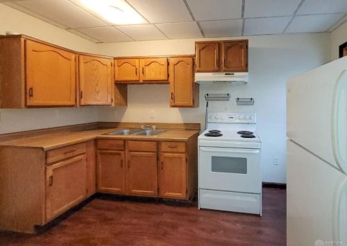 1105 High St, Springfield OH  45505-1121 exterior