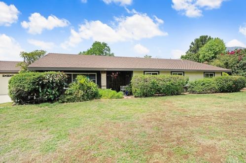 6950 Adele Ln, Riverside, CA 92509-1531