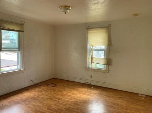 427 28 St, Mckeesport PA  15132-7106 exterior