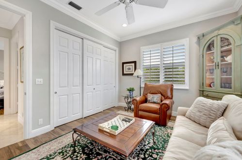 955 Gardenia Dr, Delray Beach FL  33483-4806 exterior