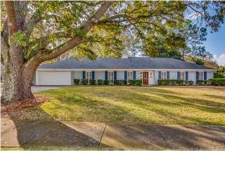 2527 Hermitage Dr, Montgomery, AL 36111-2112