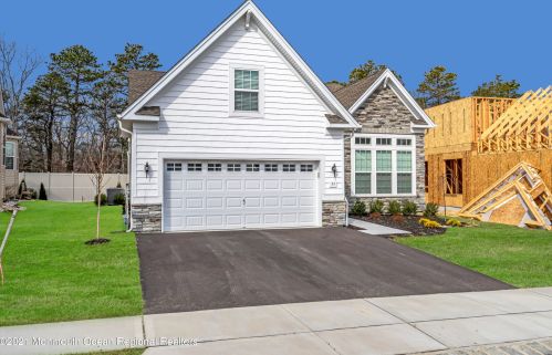 53 Ambermist Way, Lacey NJ  08731 exterior