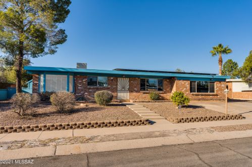 9021 Rosewood St, Tucson, AZ 85710-2659