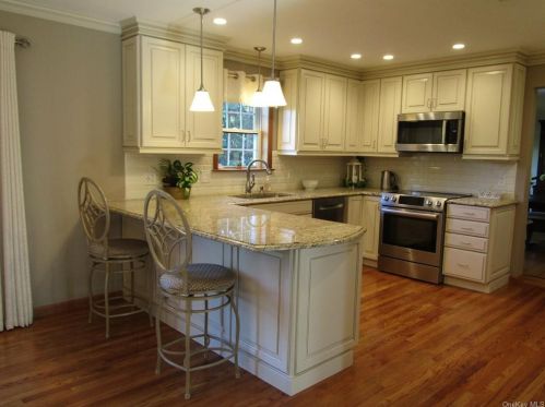 13 Liberty Ct, Montgomery NY  12549-2041 exterior