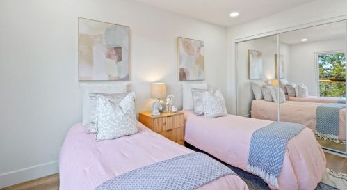 16624 Selby Dr, San Leandro CA  94578-1236 exterior