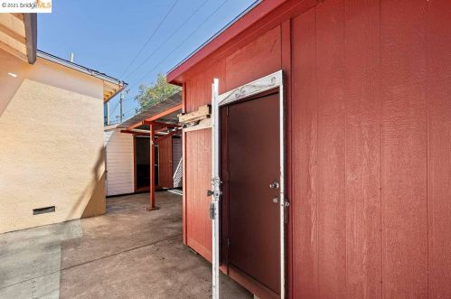 1349 Delaware St, Berkeley CA  94702-1408 exterior