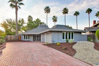 12 Tern Ct, Sacramento, CA 95831-2115