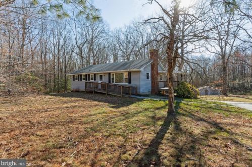 103 Cropp Rd, Fredericksburg, VA 22406-4064