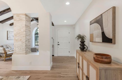 6293 Shamrock Ave, Santa Barbara CA  93117-2000 exterior